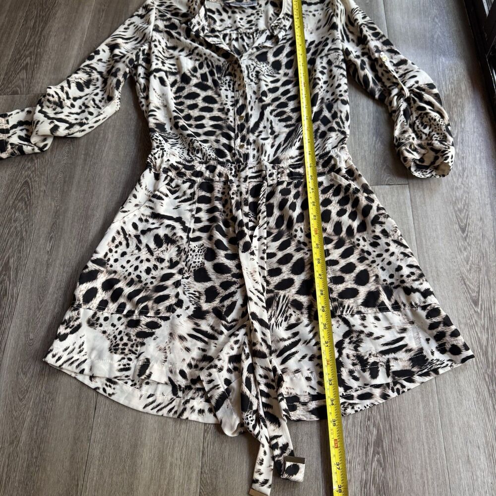 Jennifer Lopez Size 6 Romper Animal Print Long Or 3/4 Sleeve Buttons Mob Wife - Picture 6 of 12